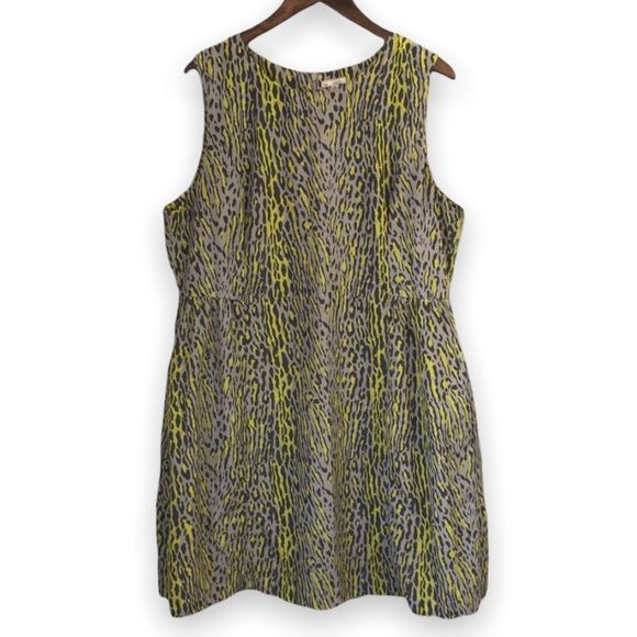GAP Dresses & Skirts - Gap Leopard Animal Print Dress Gray Black Neon Yellow Size 20